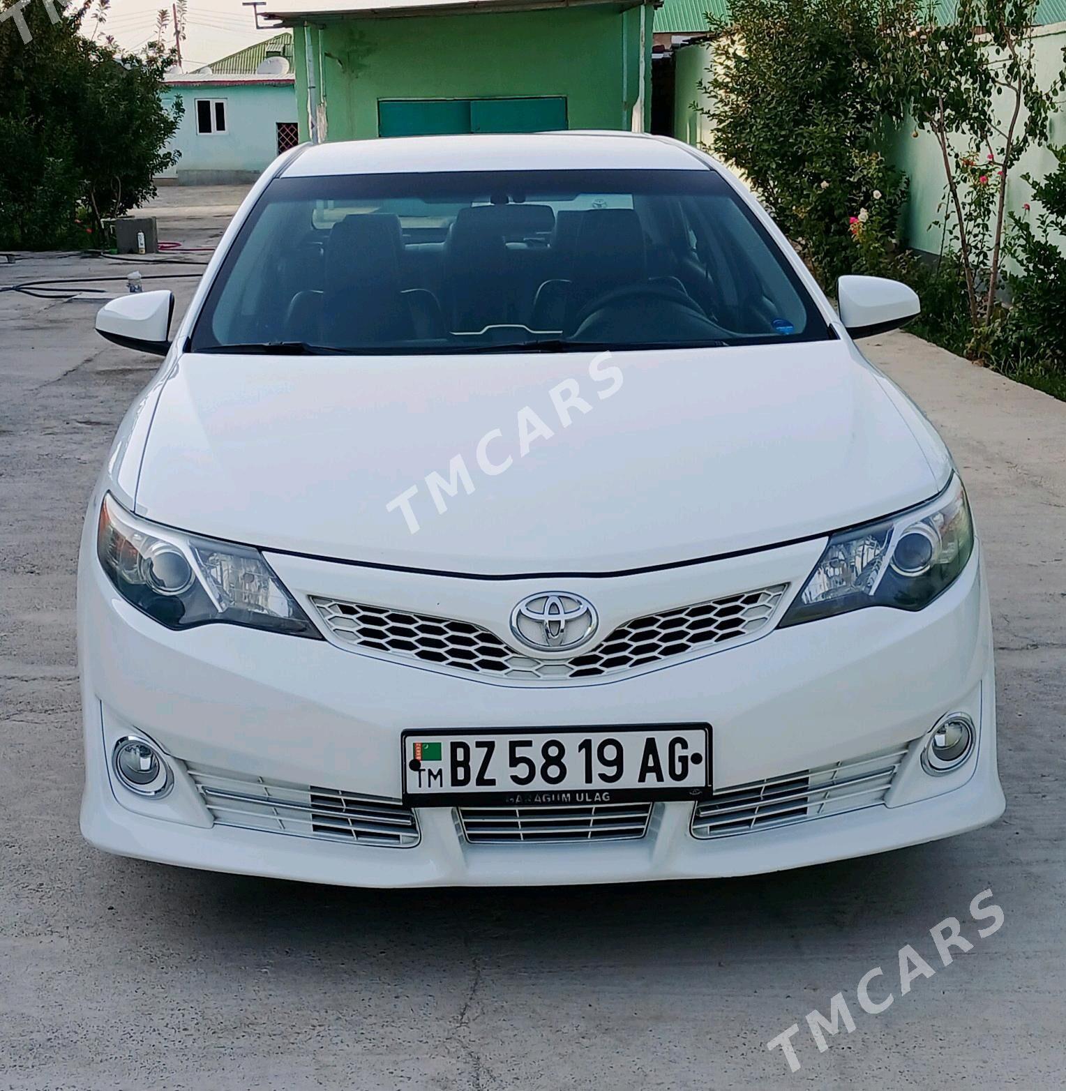 Toyota Camry 2012 - 225 000 TMT - Aşgabat - img 3