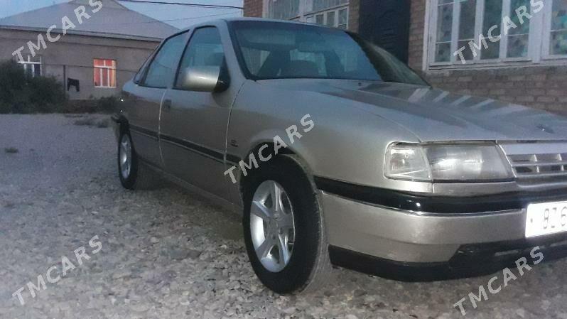 Opel Vectra 1990 - 32 000 TMT - Mary - img 4