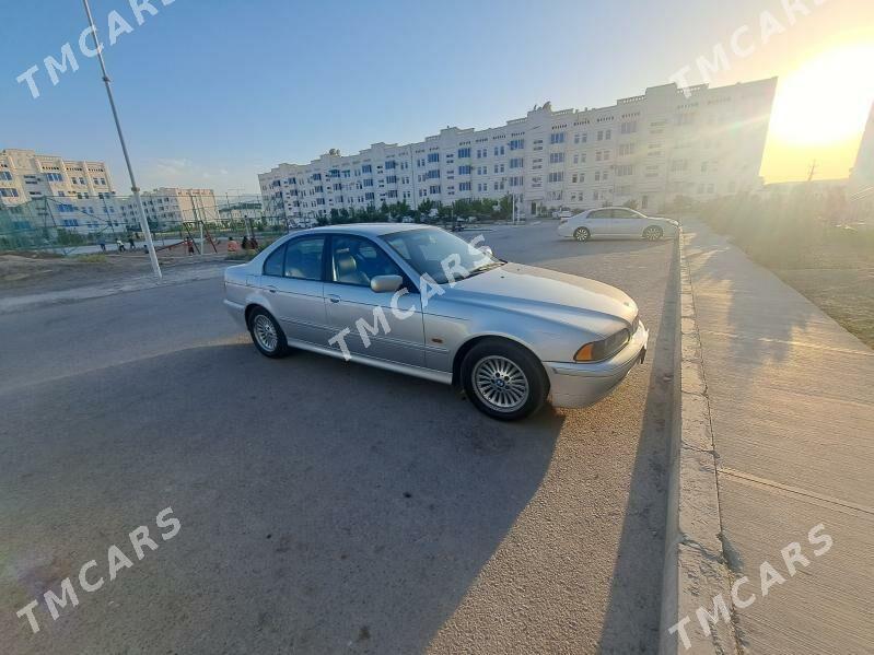 BMW 525 2002 - 130 000 TMT - Aşgabat - img 2