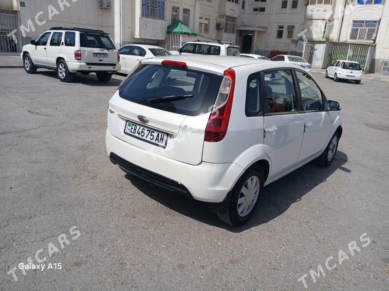 Ford Figo 2011 - 68 000 TMT - Мир 7 - img 3