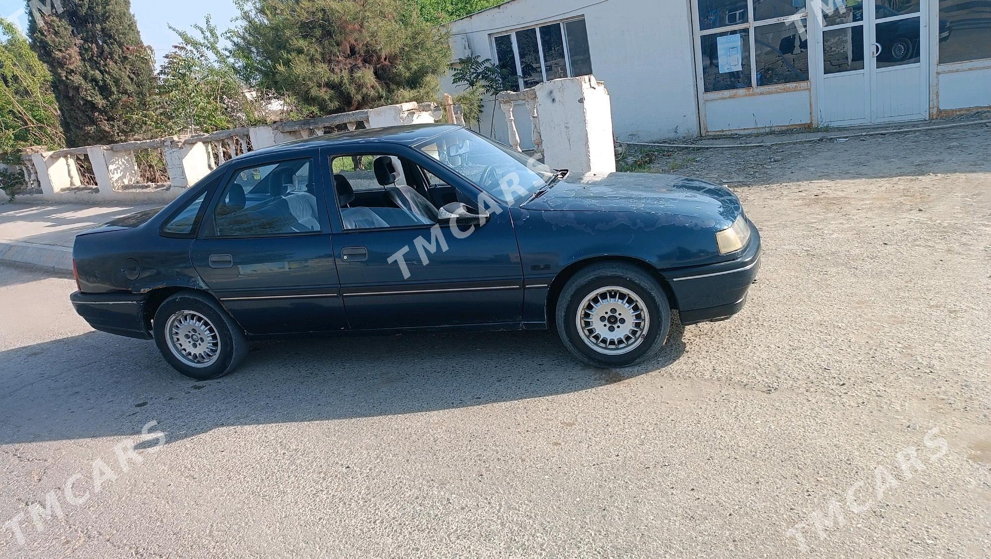 Opel Vectra 1991 - 25 000 TMT - Magtymguly - img 3