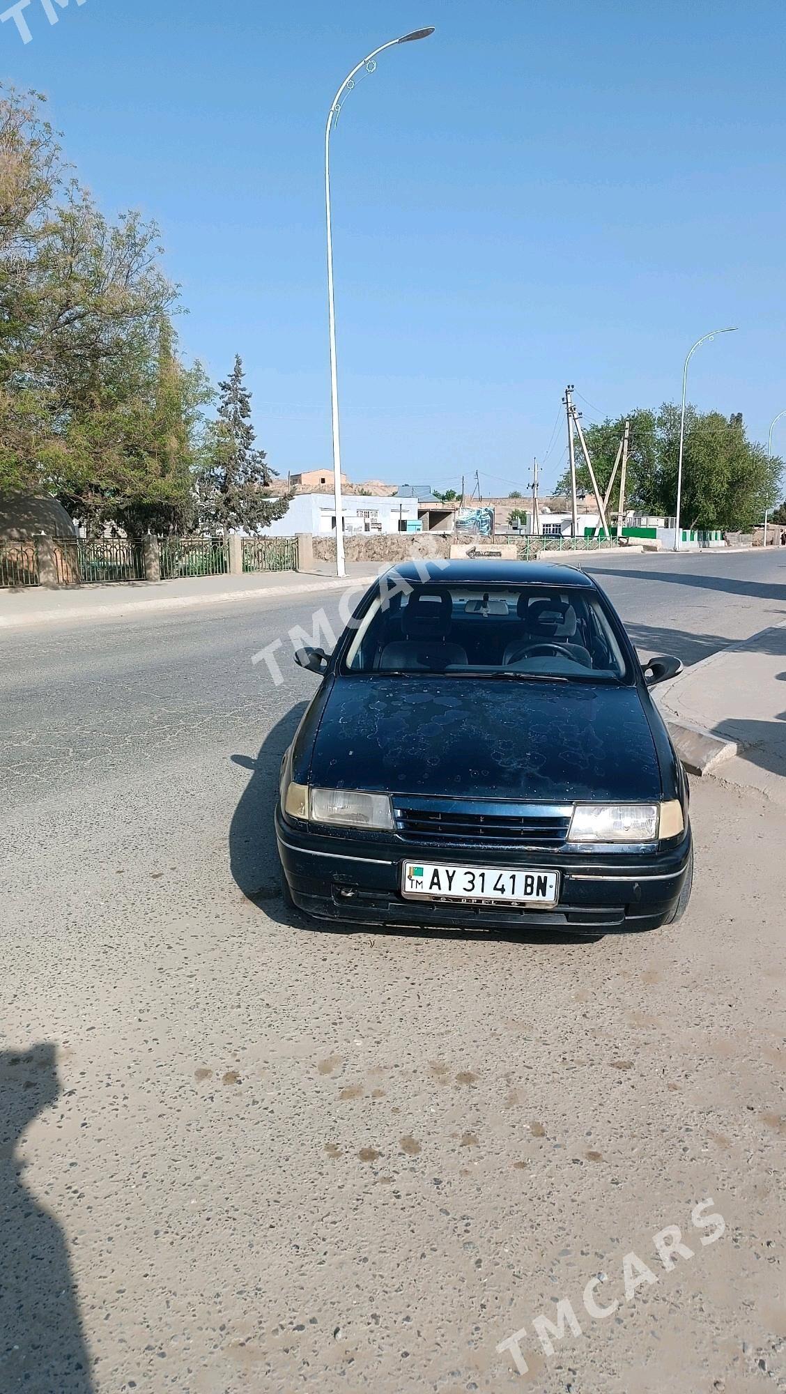 Opel Vectra 1991 - 25 000 TMT - Magtymguly - img 4