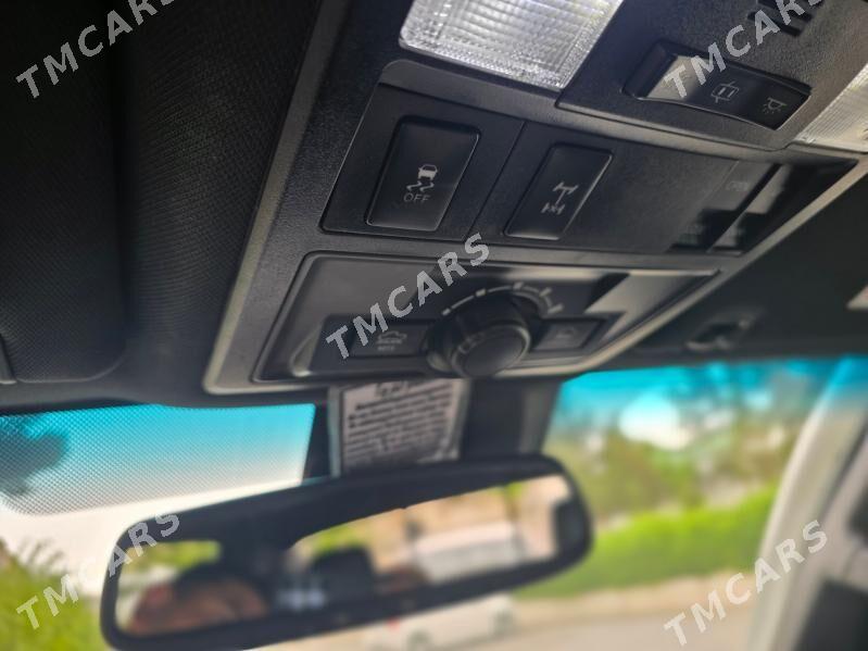 Toyota Tacoma 2018 - 365 000 TMT - Aşgabat - img 5