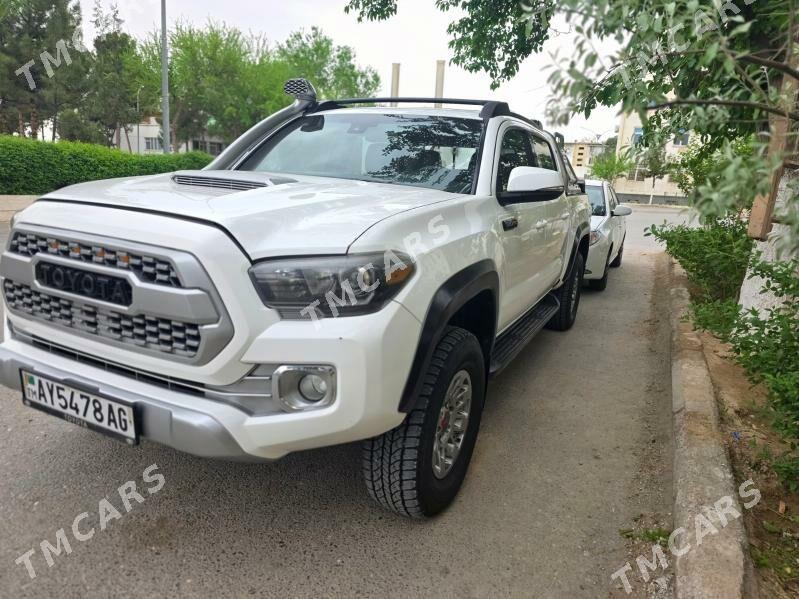 Toyota Tacoma 2018 - 365 000 TMT - Aşgabat - img 2