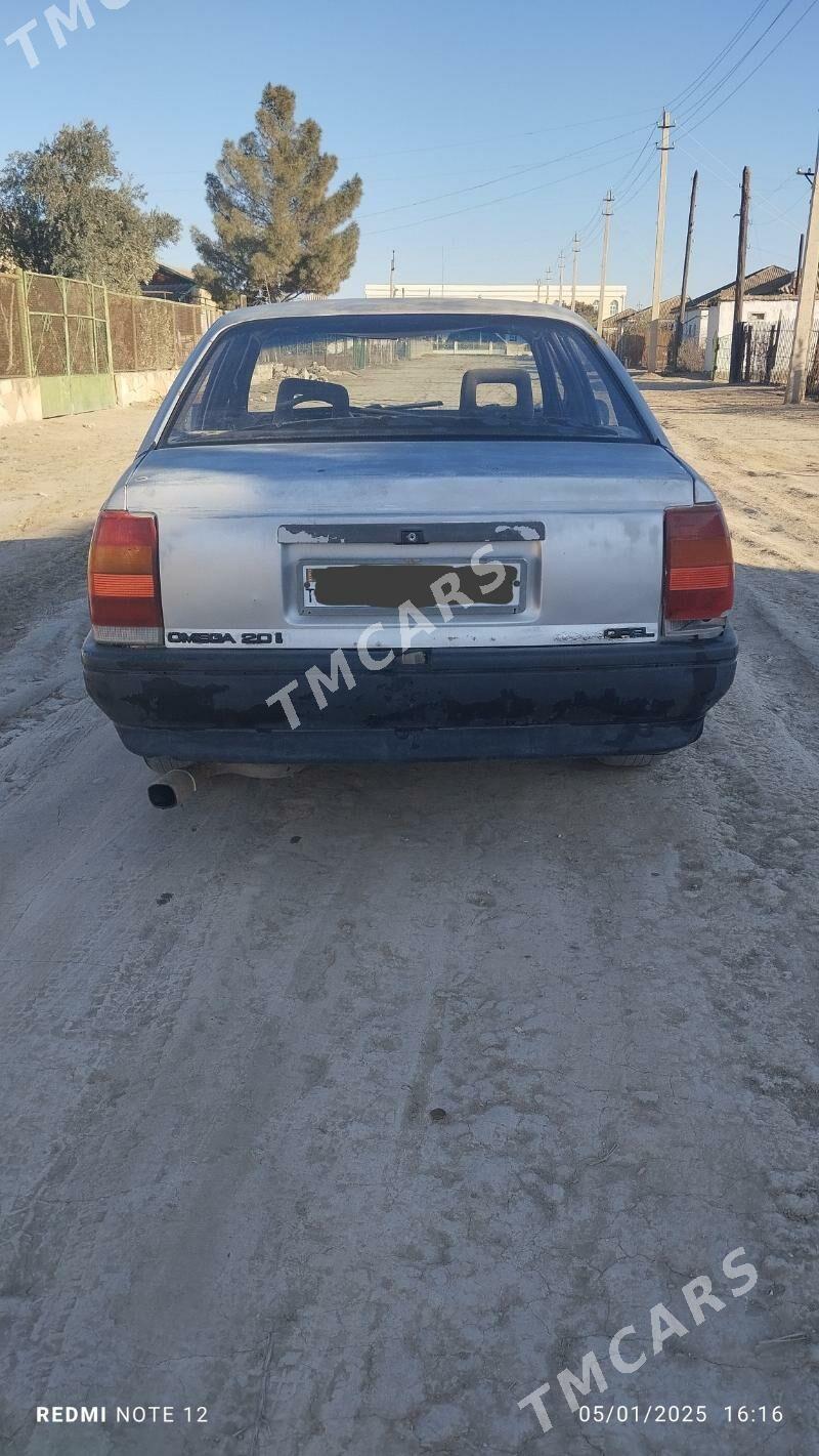 Opel Omega 1988 - 10 000 TMT - Etrek - img 3