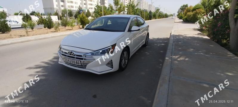Hyundai Elantra 2020 - 220 000 TMT - Kim raýon - img 9