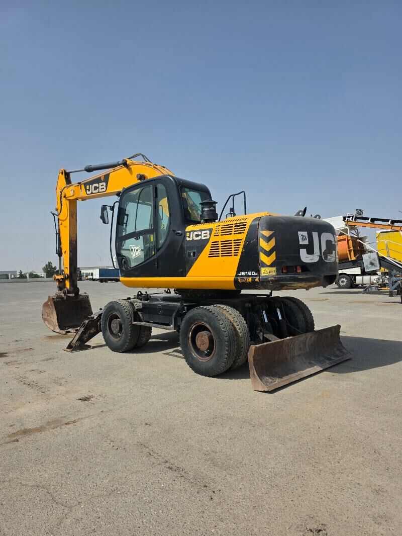 JCB 5CX Wastemaster 2013 - 1 200 000 TMT - "Altyn Asyr" Gündogar bazary (Jygyllyk) - img 5