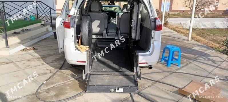 Toyota Sienna 2019 - 400 000 TMT - Mary - img 5