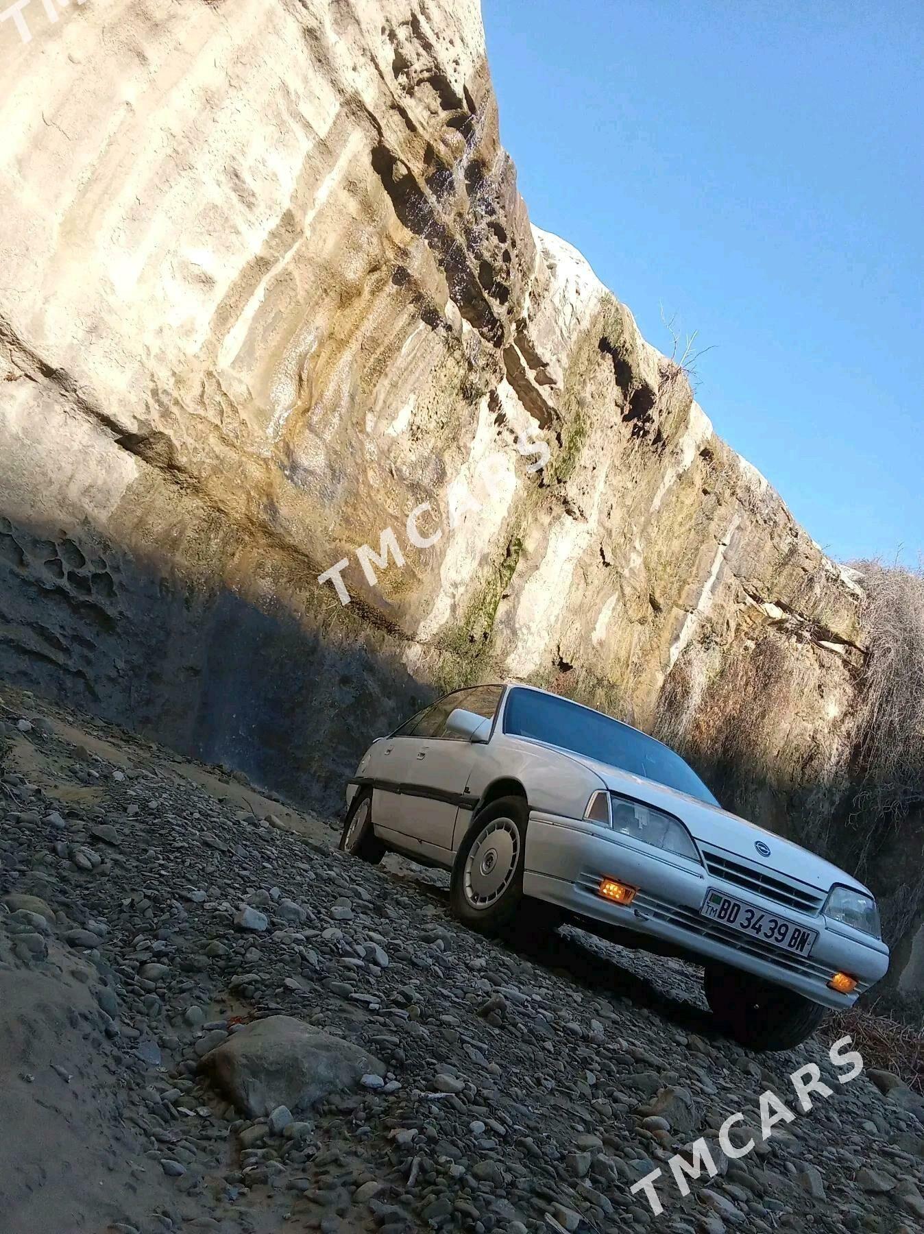 Opel Omega 1990 - 20 000 TMT - Magtymguly - img 6