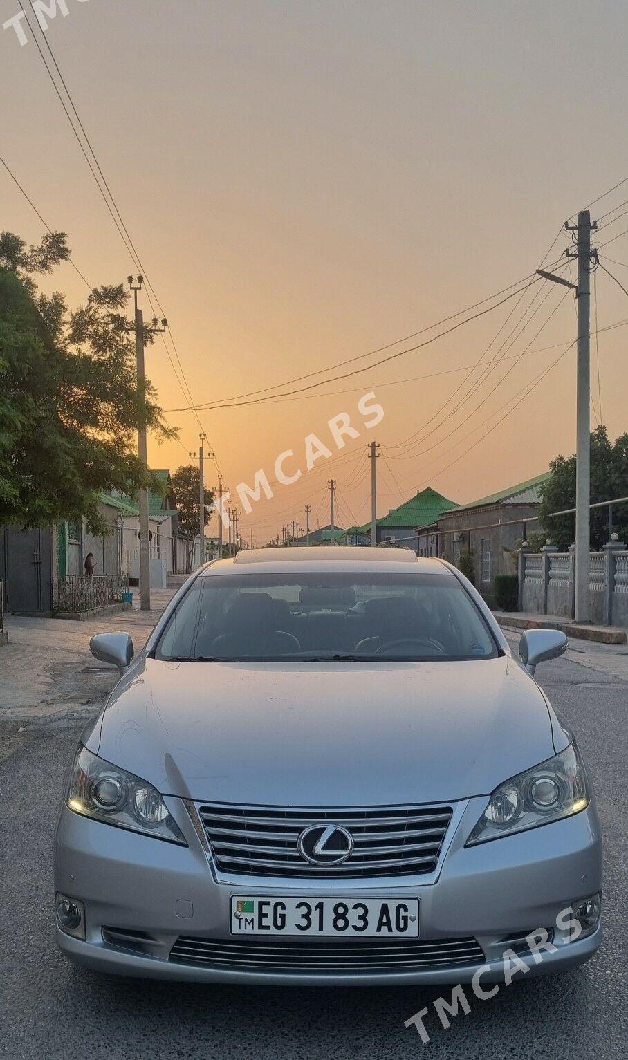 Lexus ES 350 2010 - 290 000 TMT - Gurtly - img 6
