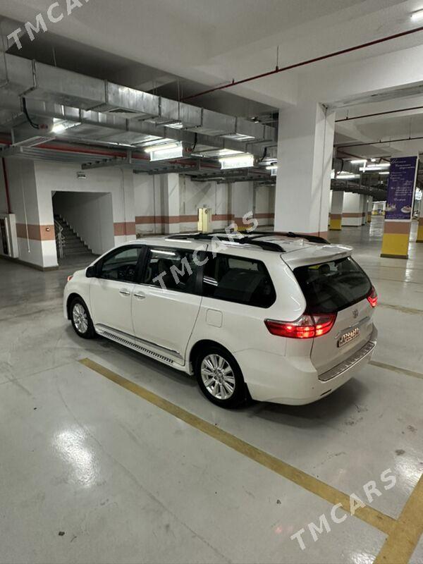 Toyota Sienna 2019 - 560 000 TMT - Ашхабад - img 8