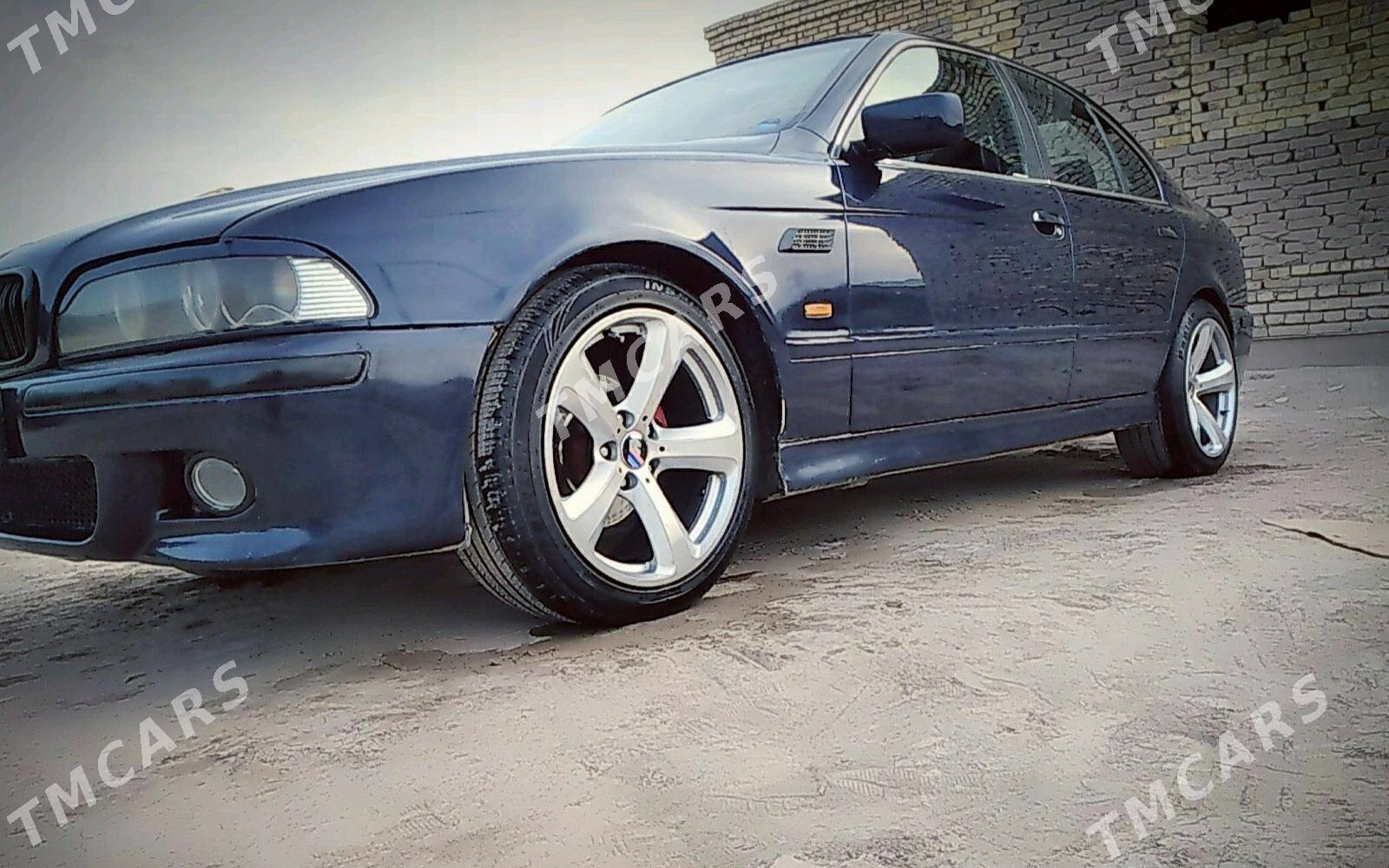 BMW E39 2002 - 120 000 TMT - Daşoguz - img 4