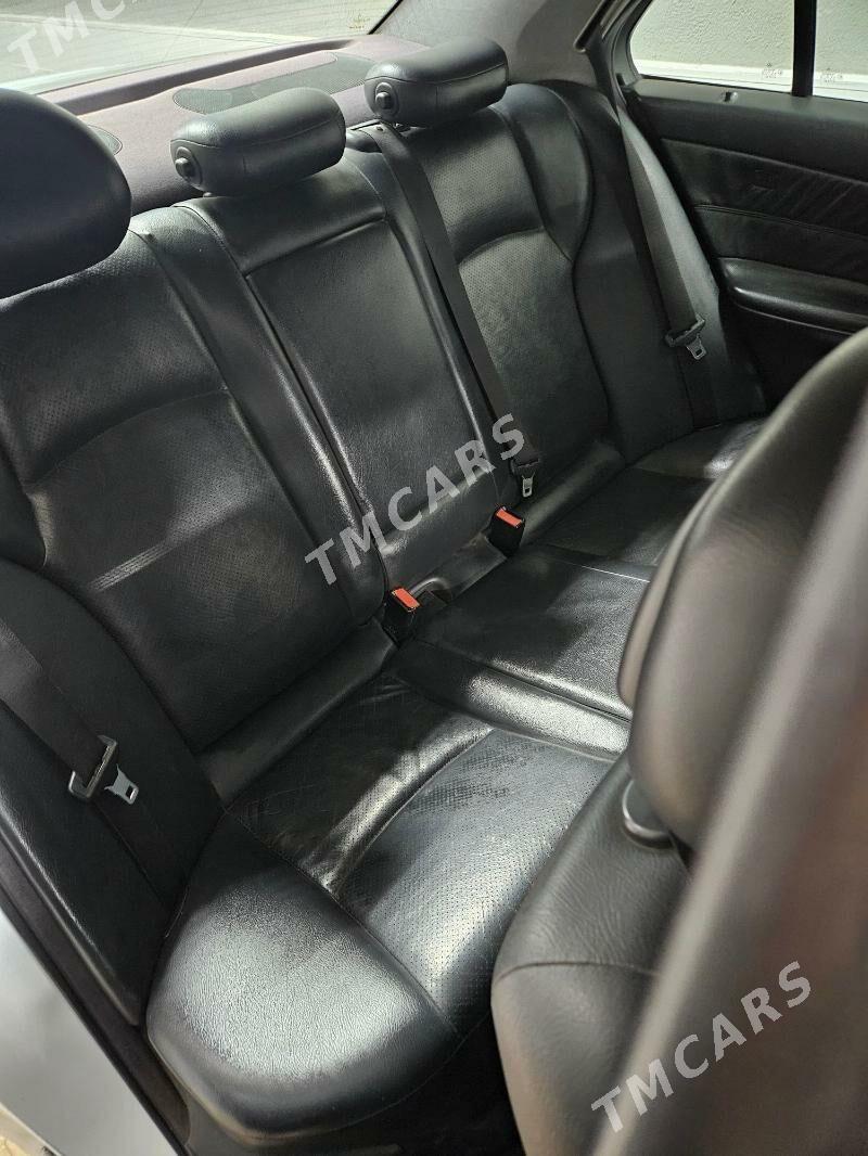 Mercedes-Benz C250 2000 - 81 000 TMT - Серахс - img 7