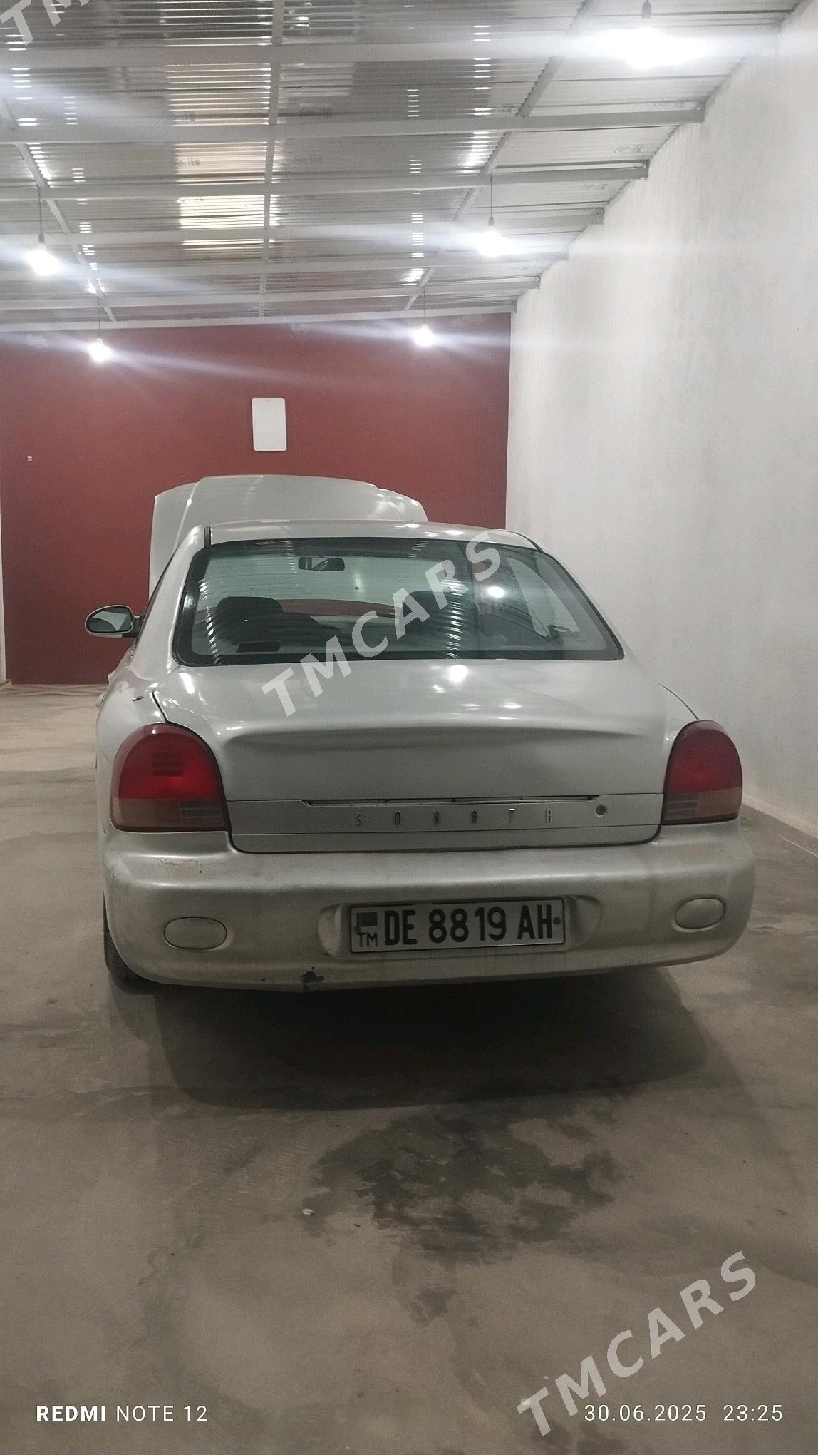 Hyundai Sonata 2001 - 45 000 TMT - Ýaşlyk - img 4