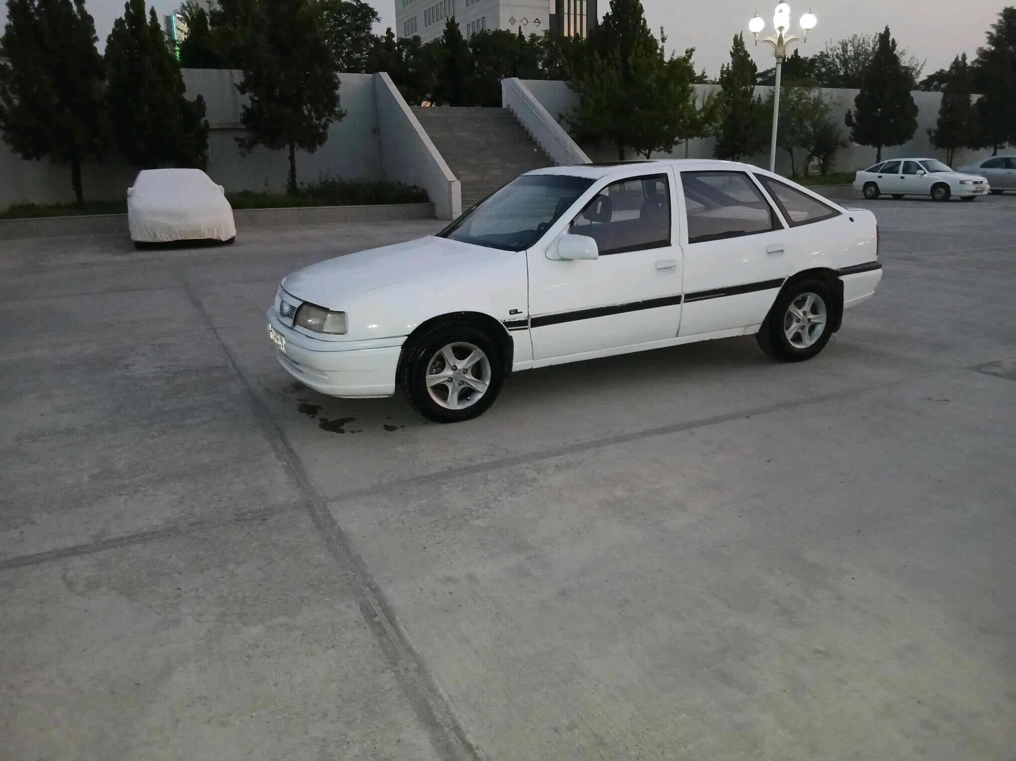 Opel Vectra 1991 - 25 000 TMT - Кака - img 4