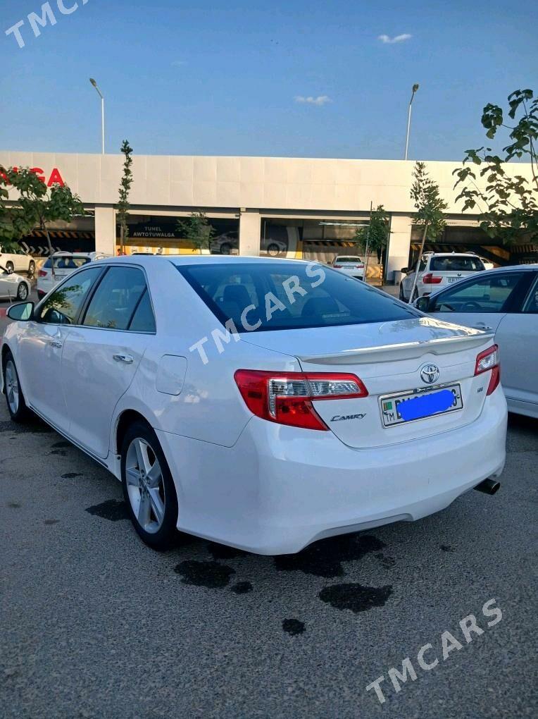 Toyota Camry 2012 - 210 000 TMT - Aşgabat - img 3