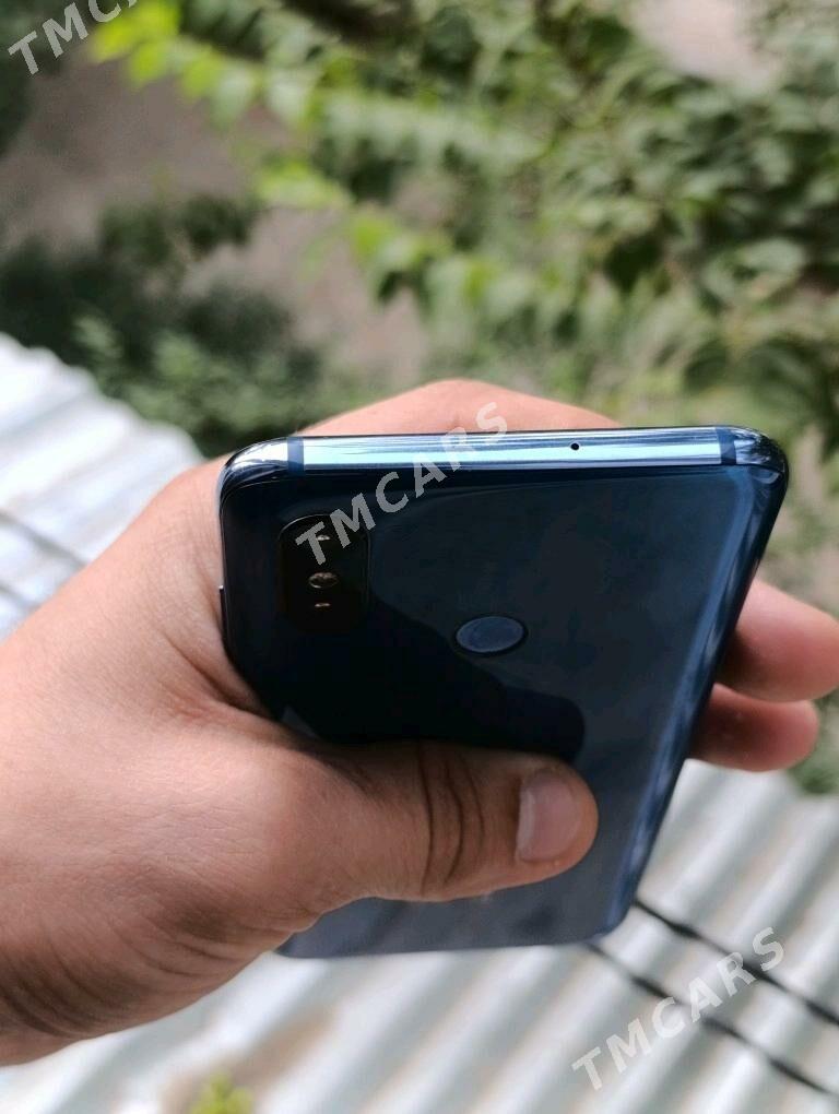 Xiaomi mi8 - 11 мкр - img 5