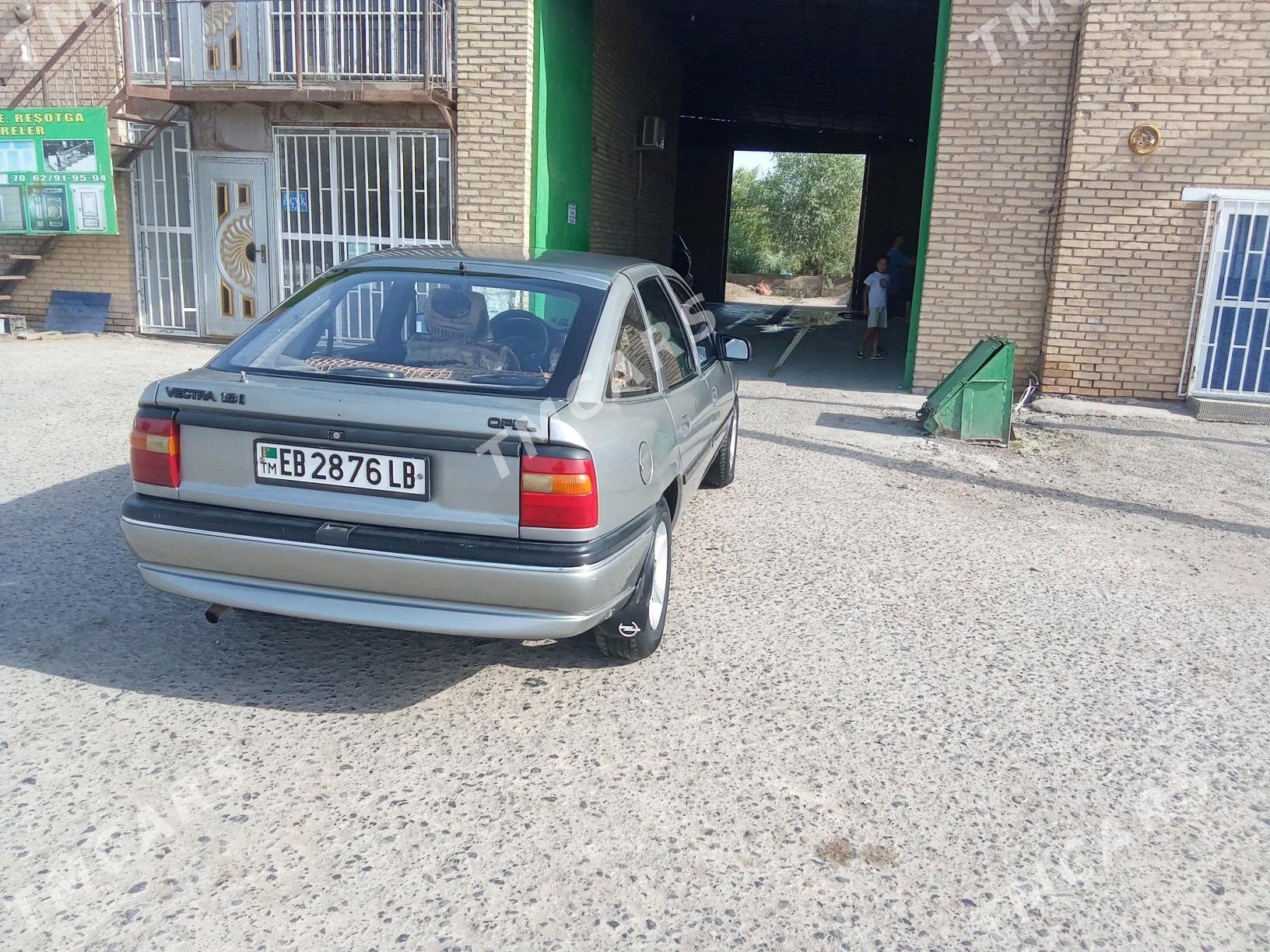 Opel Vectra 1993 - 28 000 TMT - Чарджоу - img 4