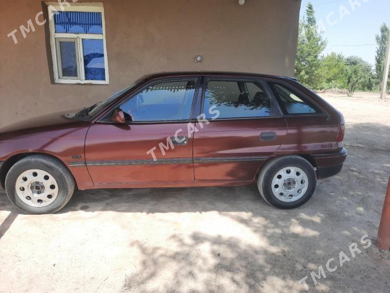 Opel Astra 1993 - 44 000 TMT - Гороглы (Тагта) - img 3