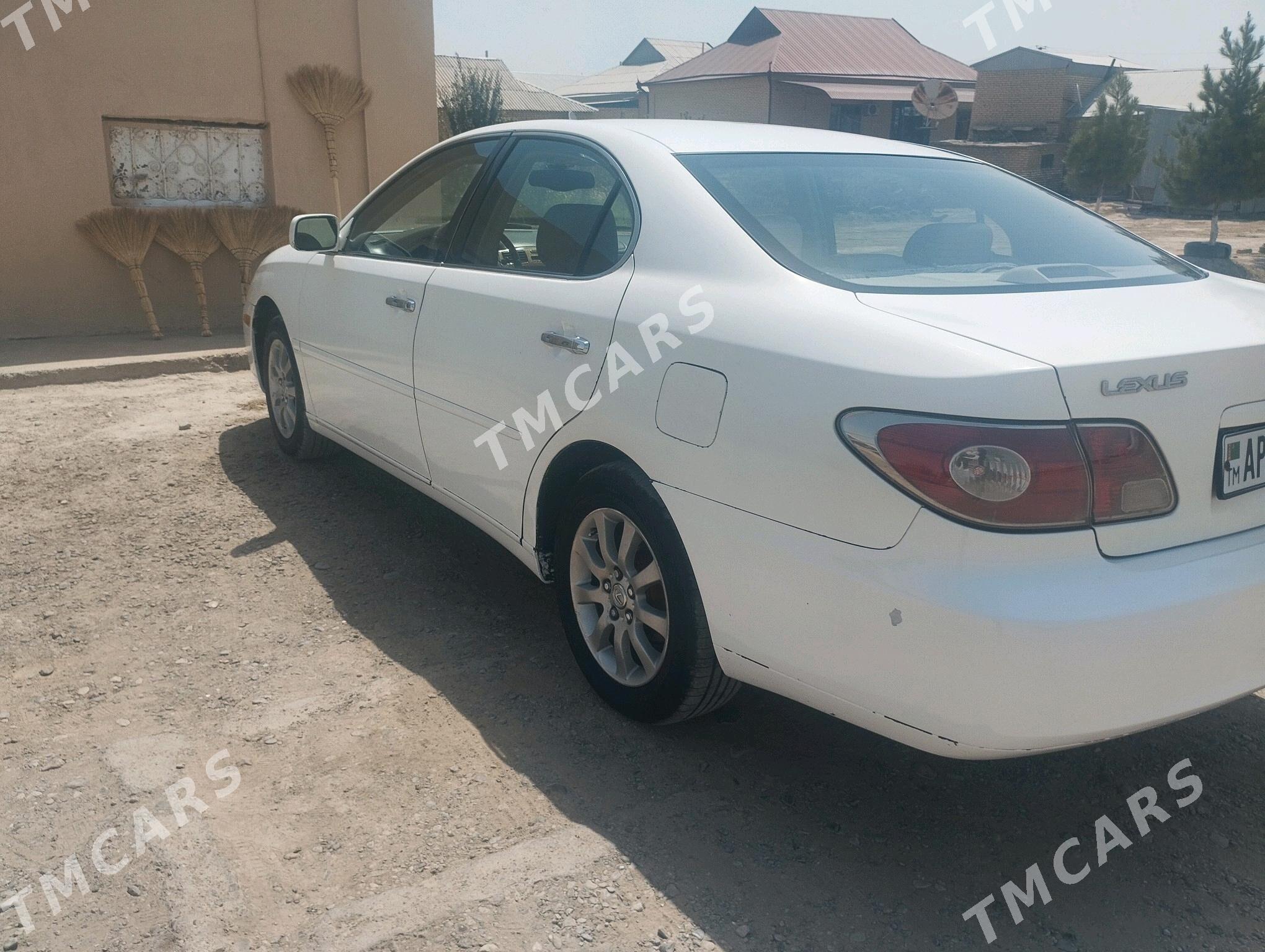 Lexus ES 300 2002 - 150 000 TMT - Sakarçäge - img 2