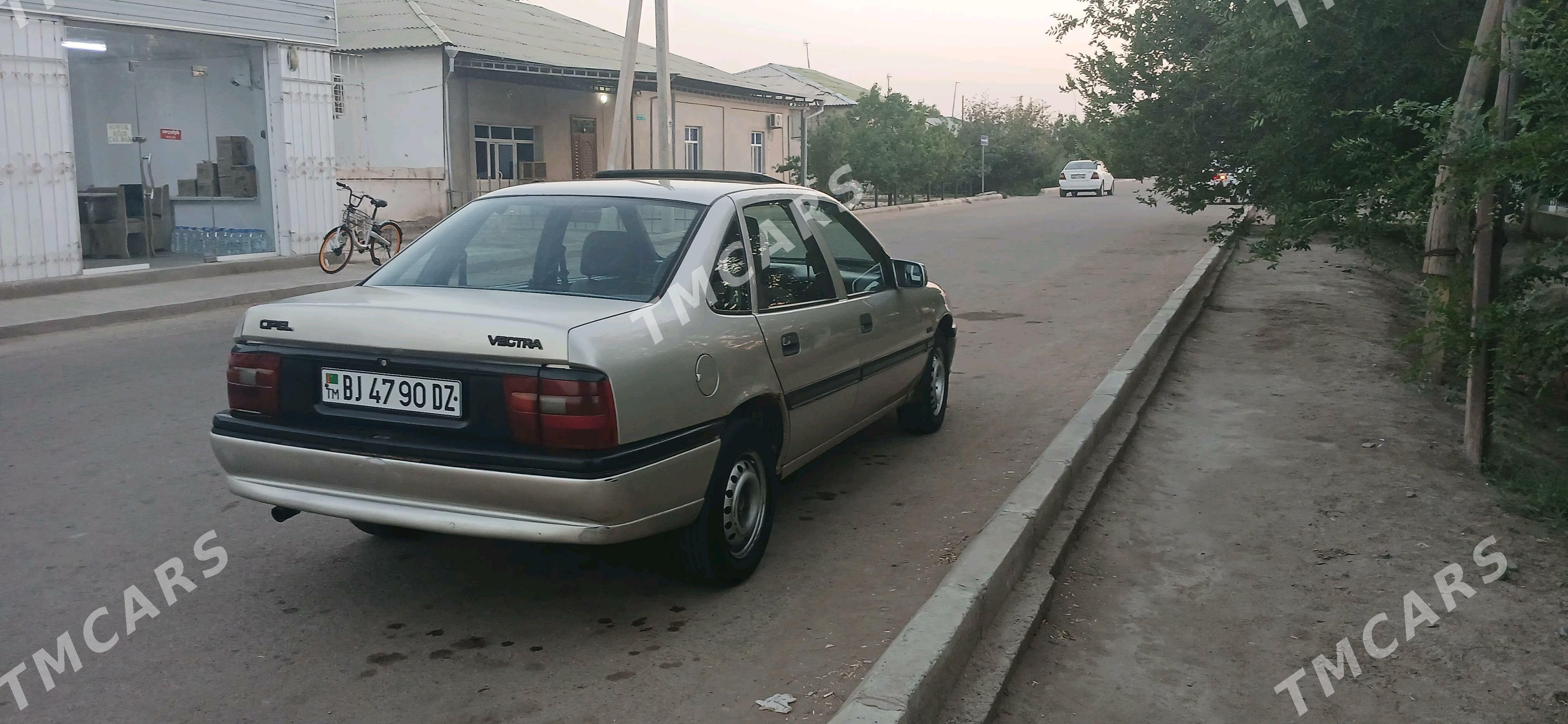 Opel Vectra 1993 - 39 000 TMT - Болдумсаз - img 4
