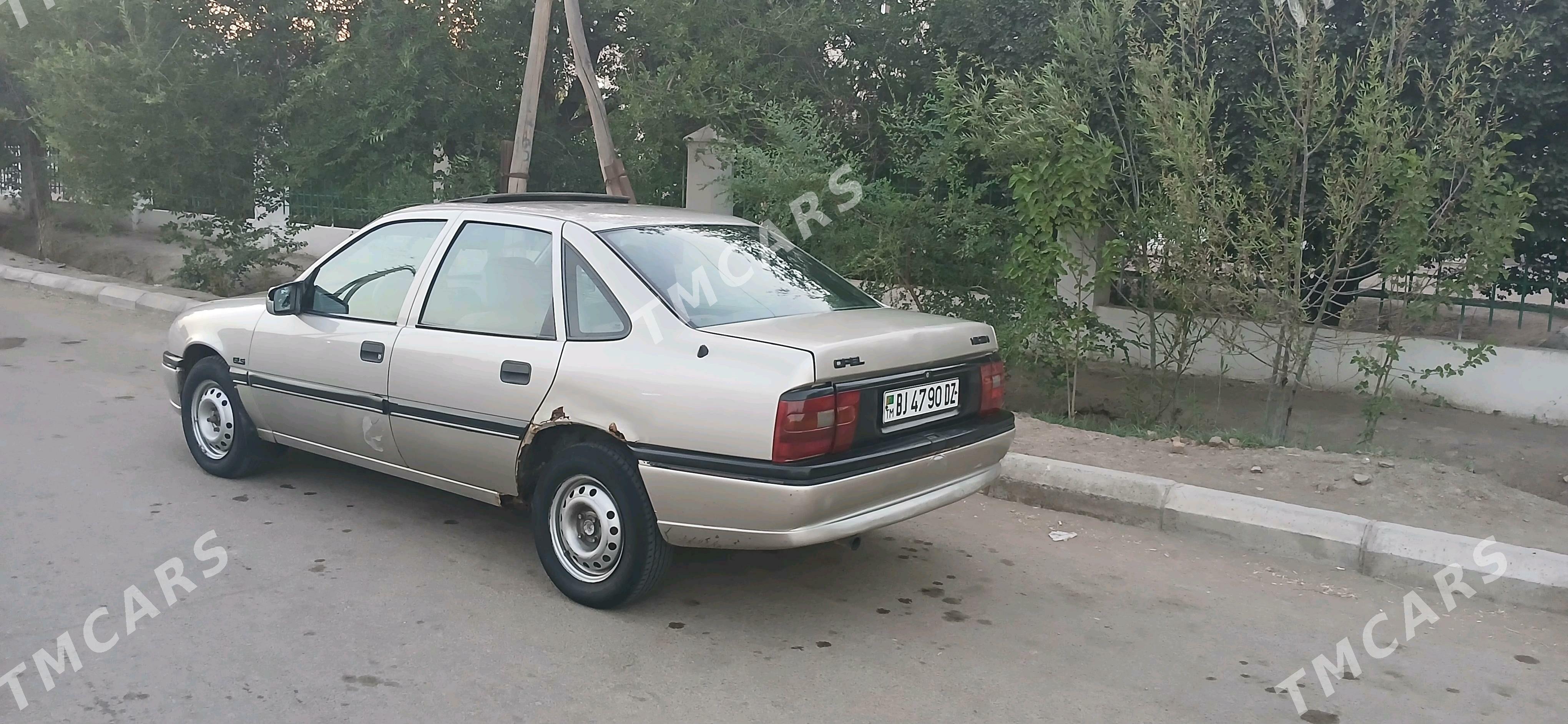 Opel Vectra 1993 - 39 000 TMT - Болдумсаз - img 3