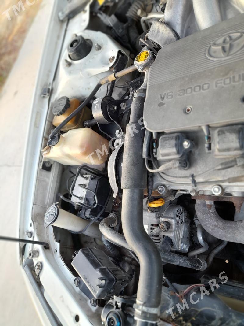 Toyota Camry 2000 - 138 000 TMT - Саят - img 2