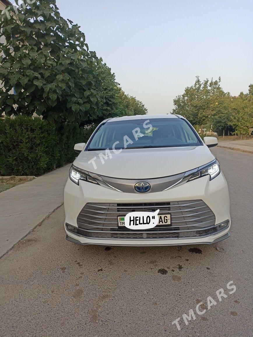 Toyota Sienna 2021 - 440 000 TMT - 10 mkr - img 4