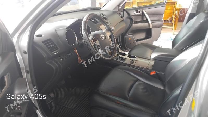 Toyota Highlander 2011 - 330 000 TMT - Aşgabat - img 3