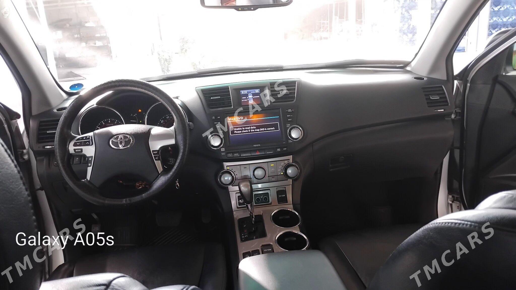 Toyota Highlander 2011 - 330 000 TMT - Aşgabat - img 5