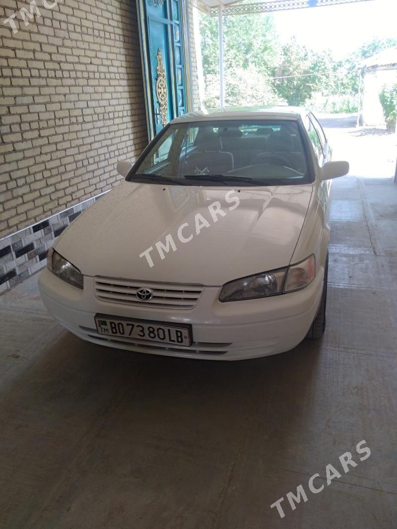 Toyota Camry 1998 - 135 000 TMT - Saýat - img 4