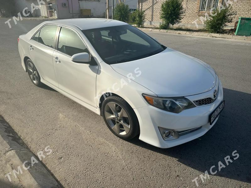Toyota Camry 2012 - 200 000 TMT - Bekrewe - img 7