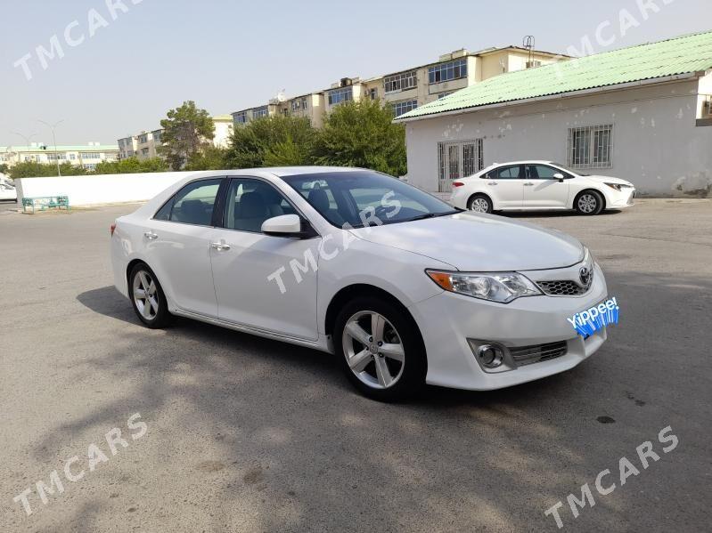 Toyota Camry 2013 - 210 000 TMT - 10 мкр - img 2