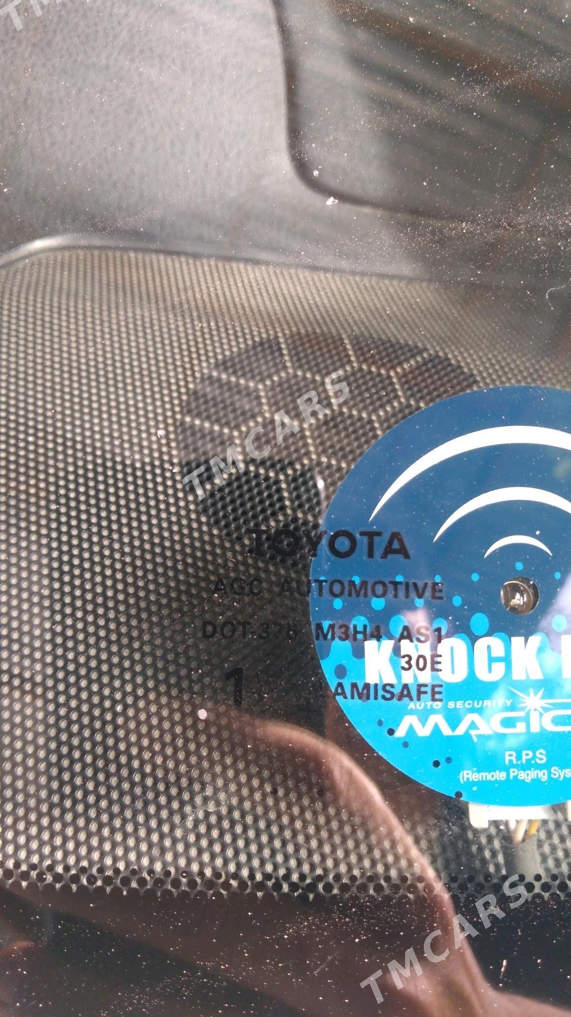Toyota Camry 2014 - 220 000 TMT - Şabat etr. - img 4