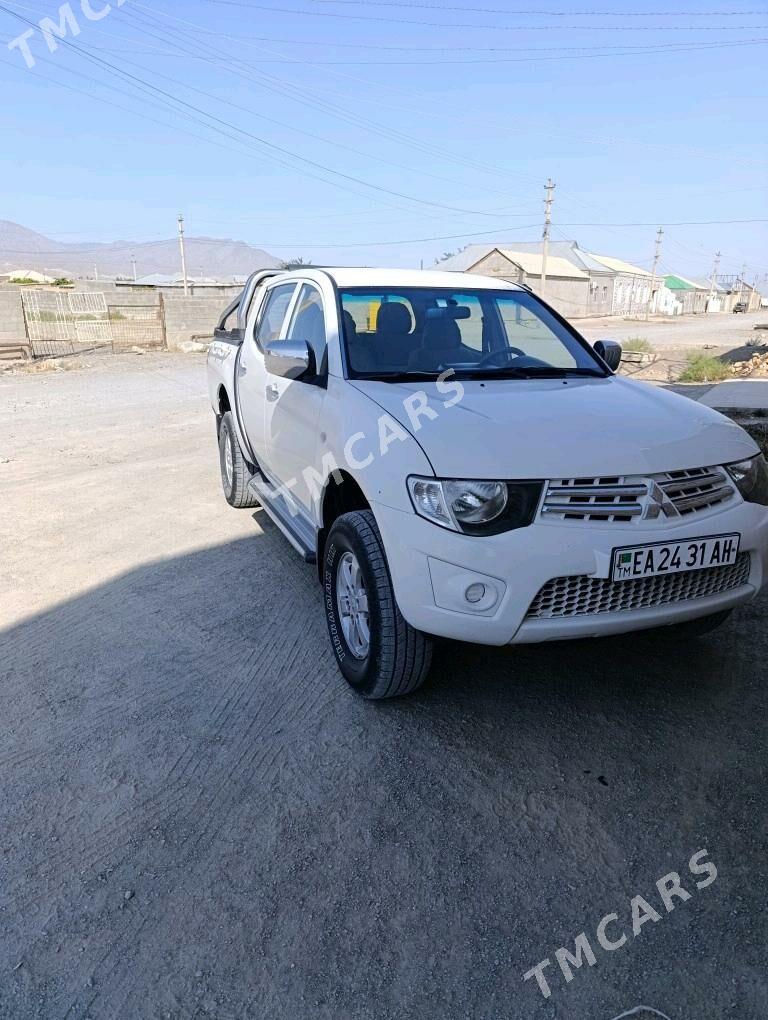 Mitsubishi L200 2012 - 180 000 TMT - Bäherden - img 2