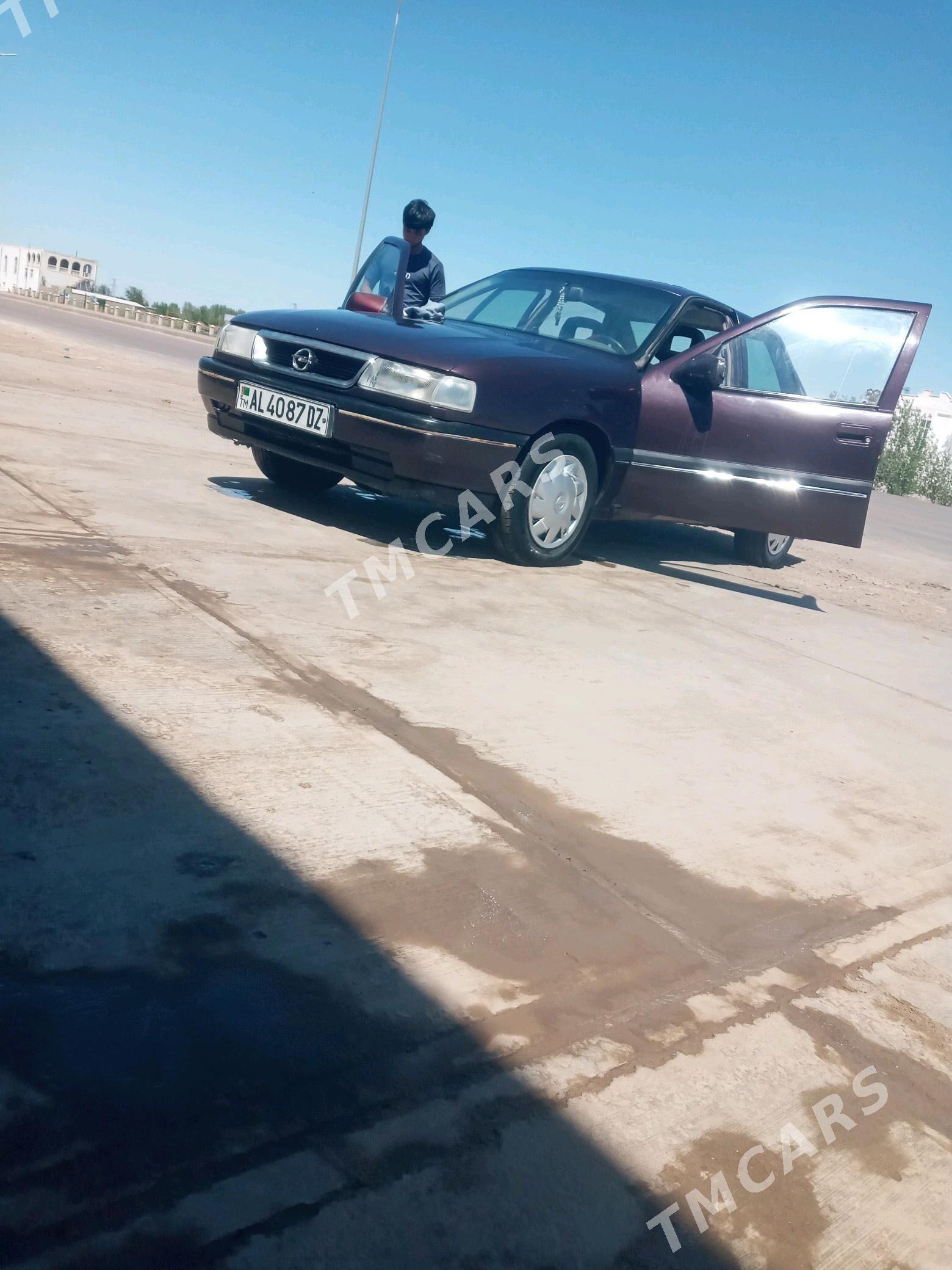 Opel Vectra 1990 - 27 000 TMT - Boldumsaz - img 1