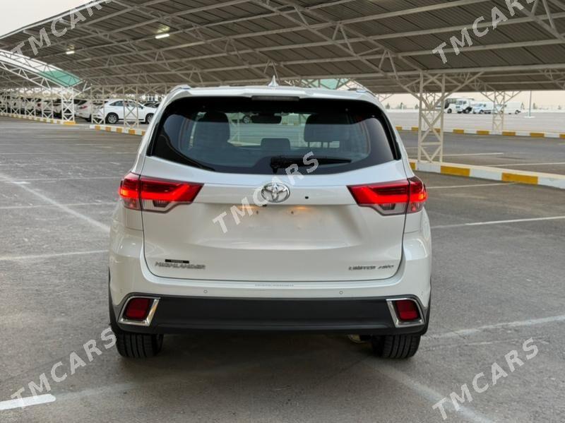 Toyota Highlander 2019 - 551 000 TMT - Ашхабад - img 2