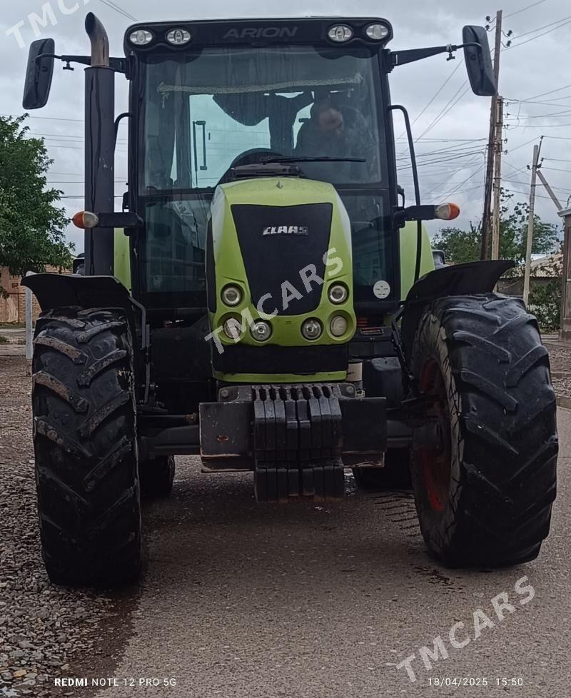 John Deere 2012 - 650 000 TMT - Sarahs - img 2