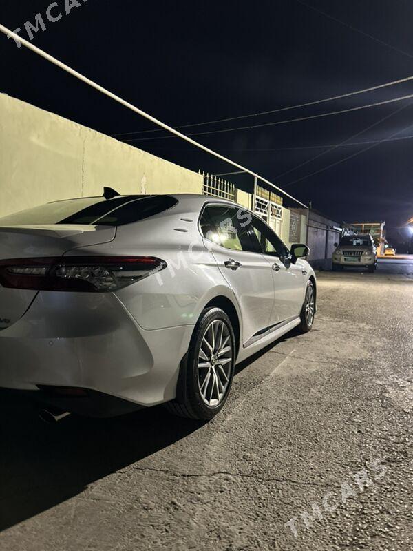 Toyota Camry 2022 - 630 000 TMT - Aşgabat - img 2