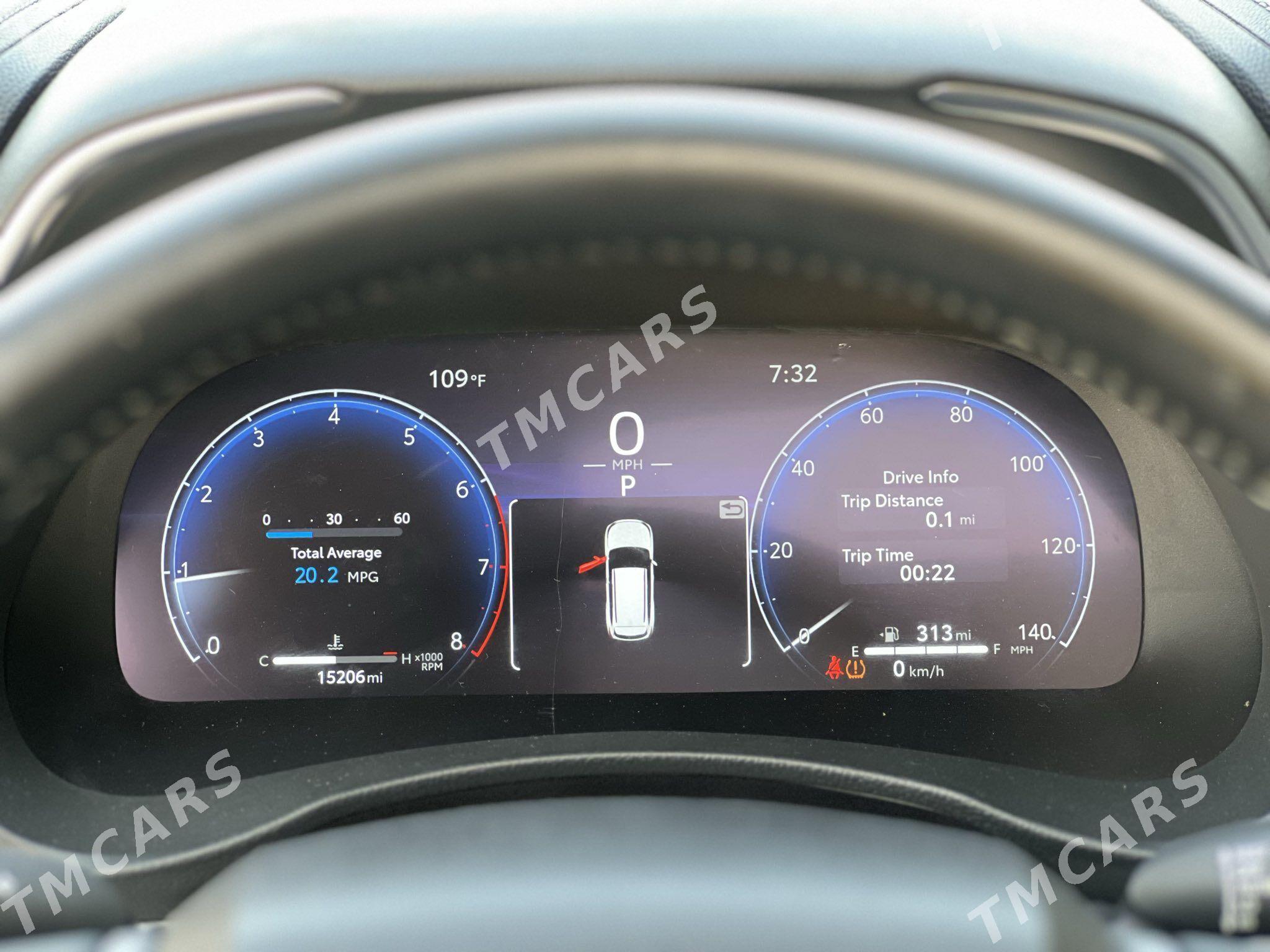 Toyota Highlander 2023 - 535 000 TMT - Мары - img 9