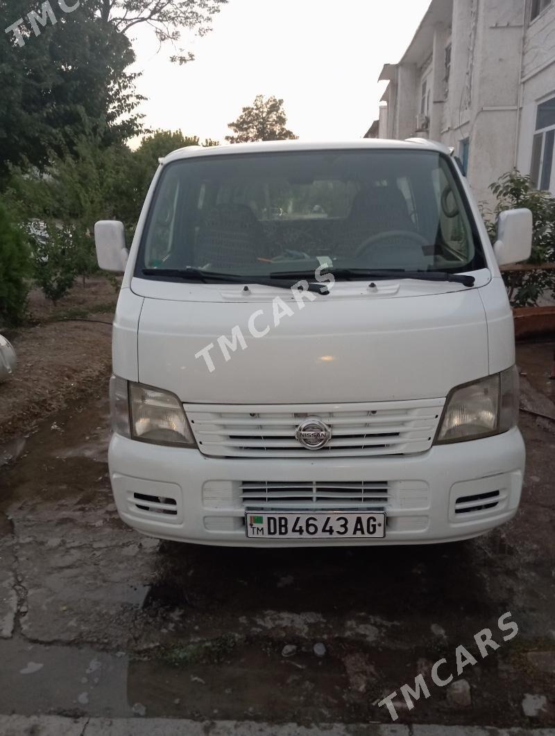 Nissan Urvan 2004 - 130 000 TMT - Бекреве - img 3