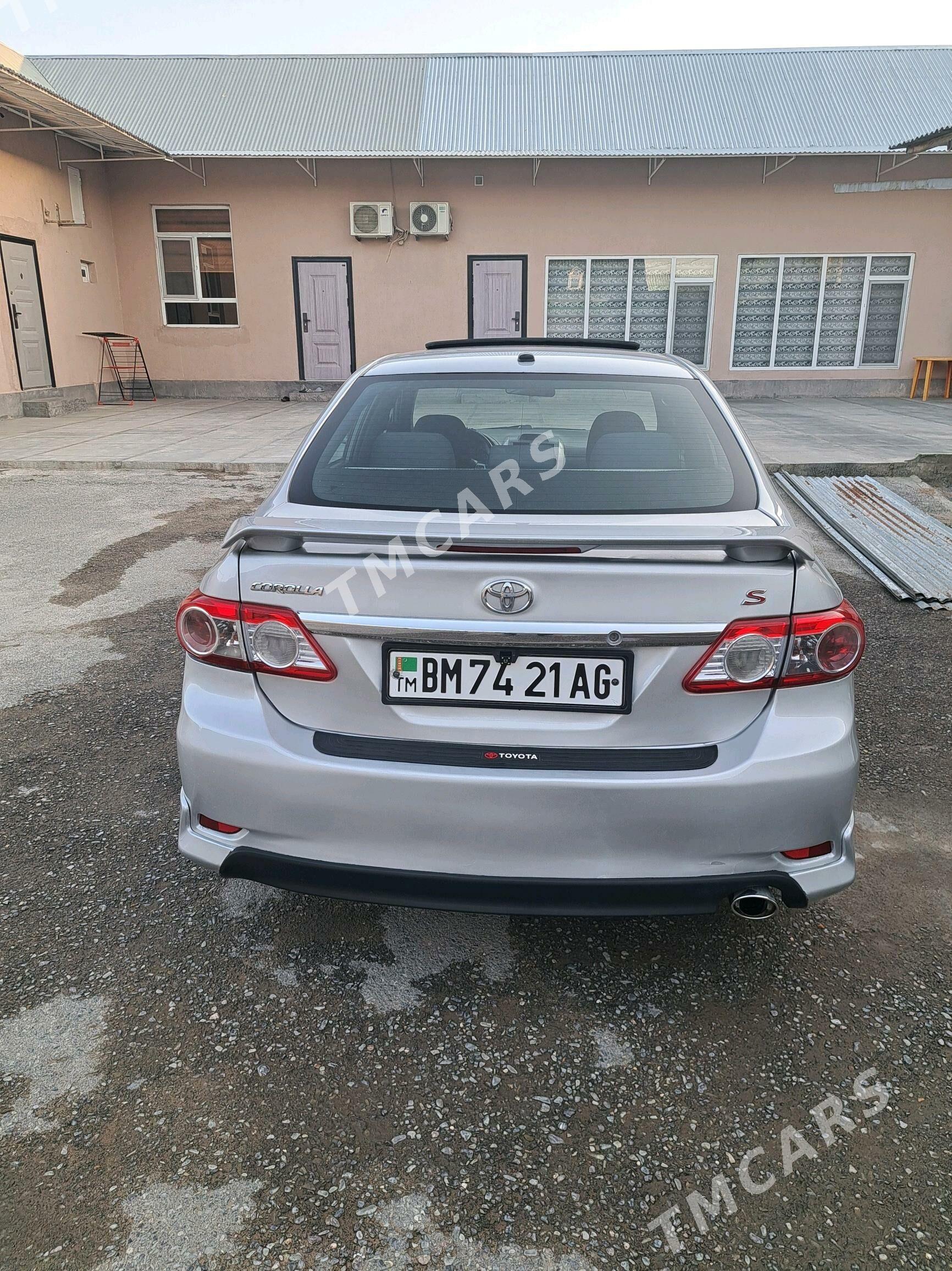 Toyota Corolla 2012 - 210 000 TMT - Ашхабад - img 3