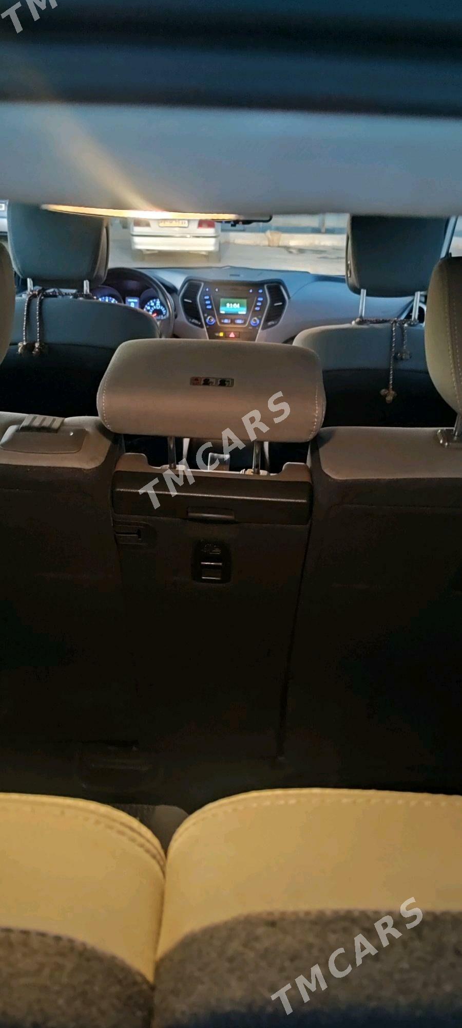 Hyundai Santa Fe 2016 - 295 000 TMT - Дашогуз - img 6