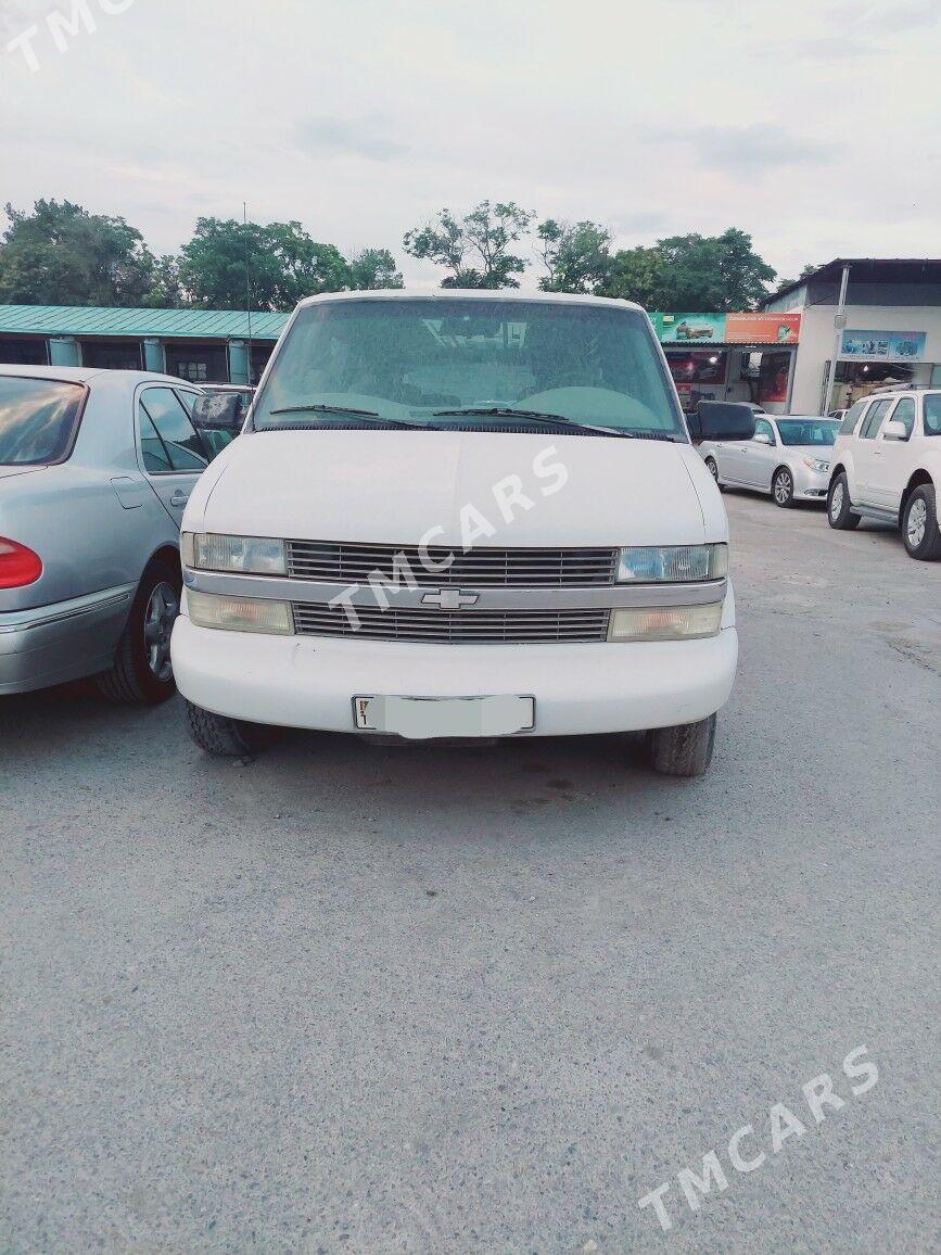 Chevrolet Astro 2000 - 50 000 TMT - Änew - img 2