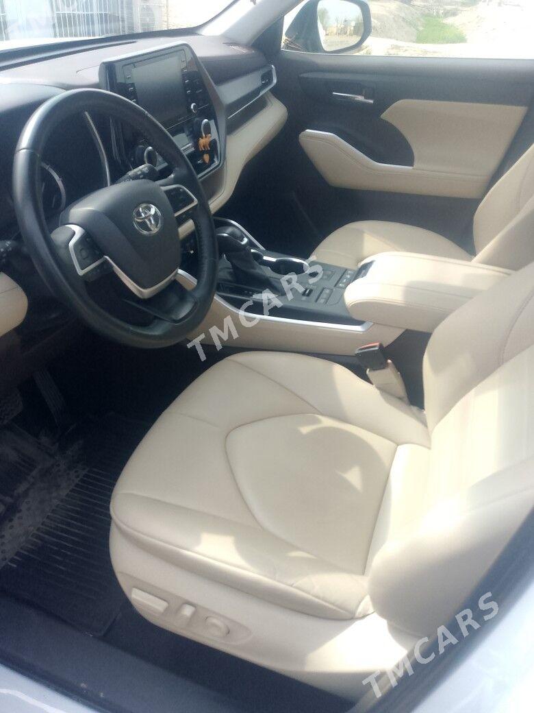 Toyota Highlander 2022 - 620 000 TMT - Мургап - img 3