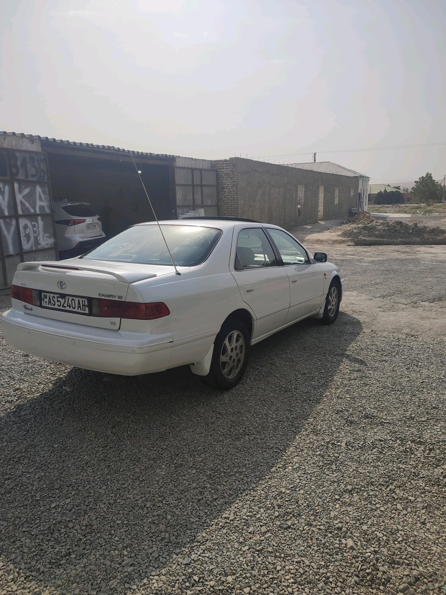 Toyota Camry 2000 - 160 000 TMT - Бахарден - img 9