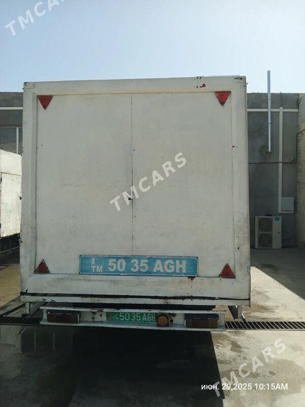 Mitsubishi Canter 2010 - 200 000 TMT - Mary - img 2