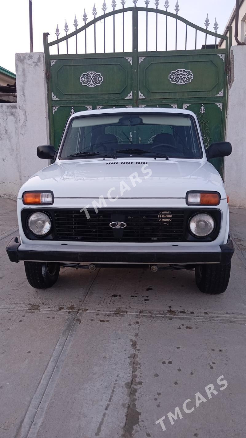Lada Niva 2014 - 190 000 TMT - Bedew - img 4