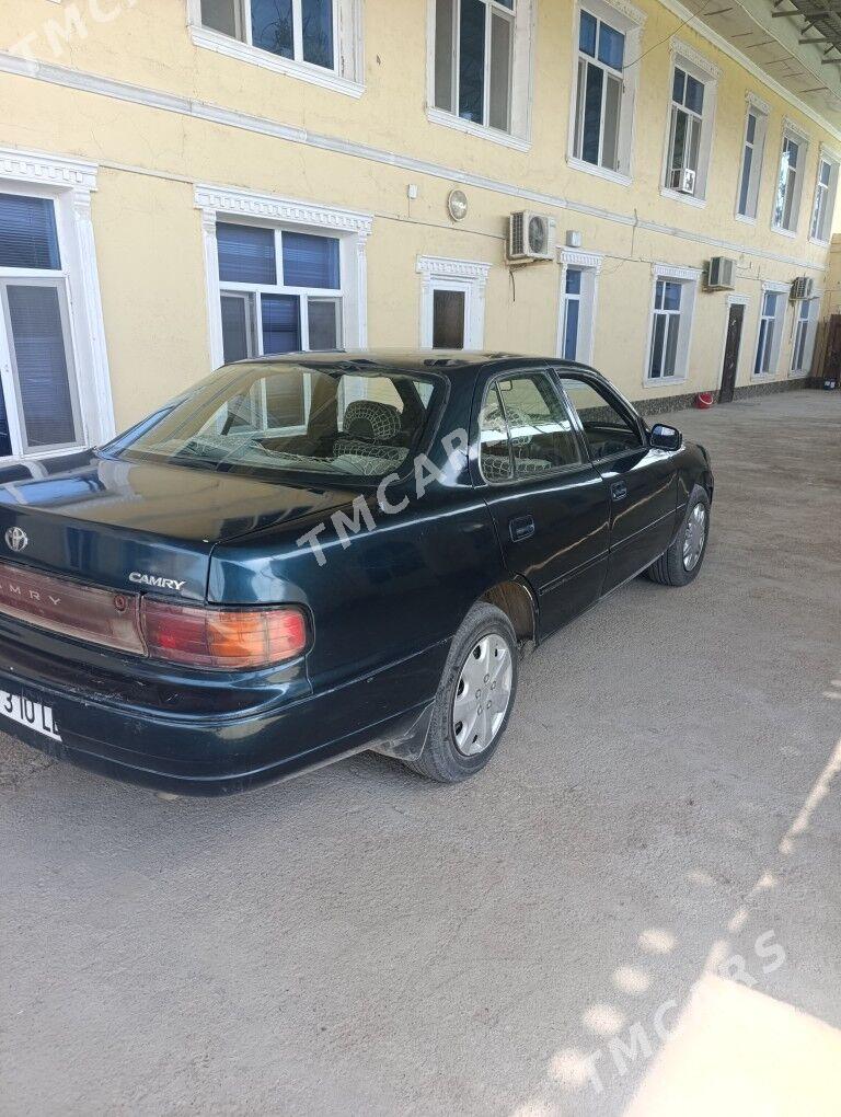 Toyota Camry 1993 - 63 000 TMT - Туркменабат - img 2