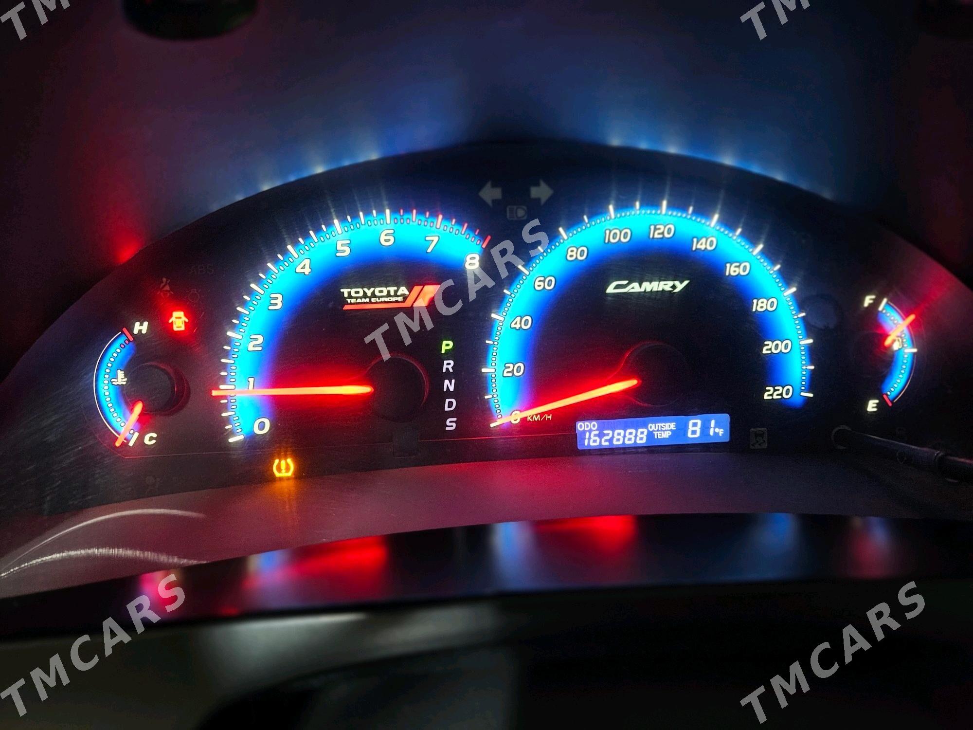 Toyota Camry 2011 - 200 000 TMT - Дашогуз - img 5